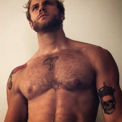 mancrushoftheday:  Reblogged via The Man Crush Blog / Facebook / @man_crush