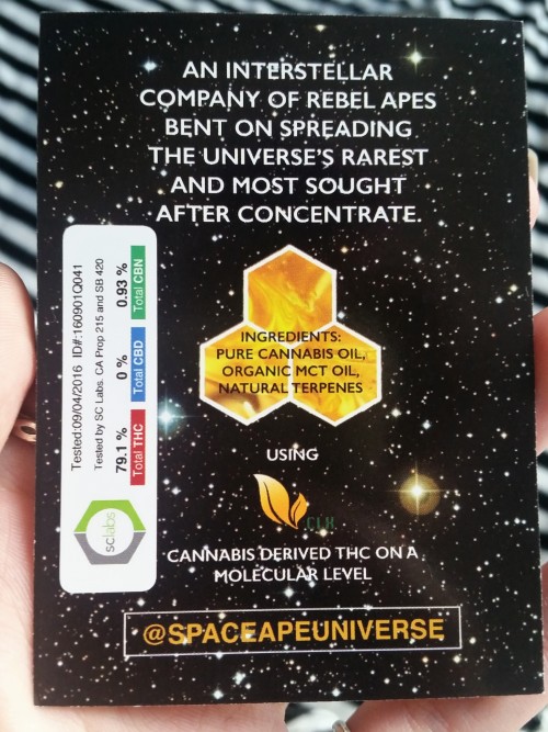 cummy-eyelids:K SO we scooped a bunch of these distillate cartridges for ~on the go use but they end