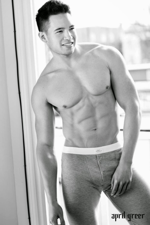 Viva!Asian hunks!