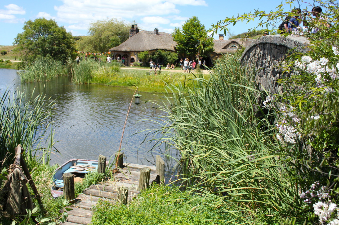 fashbashmash:  My own shots from my trip to Hobbiton yesterday :) Photos: 1. Inside
