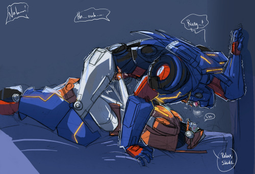 plantmandotexeretired:  schandbringer:  Some happy sex and fluff because I’m stressed out like hell and needed some distraction :3 Sorry for the Rung-spam, next thing is gonna be something else!  Hello Skids/Rung!