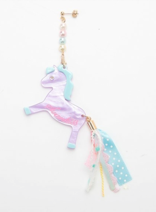 mahouprince:  Swankiss accesoriessign up for Tokyo Otaku Mode and receive ŭ off any purchase~~