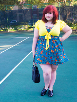 bbwbounty:  juliaporter:  Just a quick outfit I threw together to go out while I was still packing up my old apartment.  Shrug: SimplyBe, Dress: Target, Shoes: Payless   Nice get up    So pretty