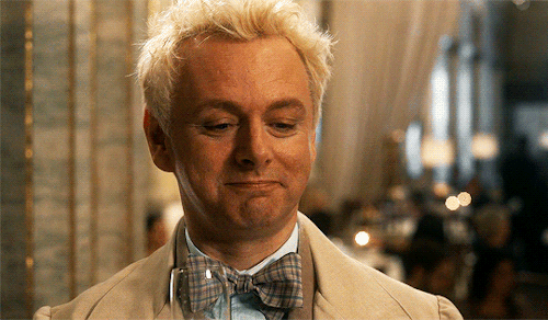 HAPPY FEMME AZIRAPHALE FRIIIIDAAYYYY ONCE AGAIN