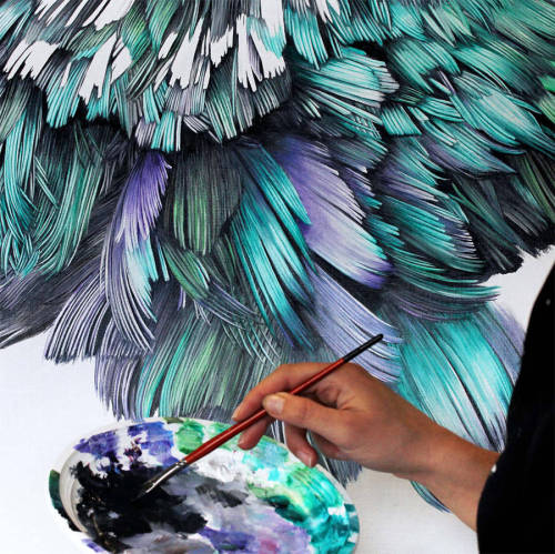 fat-birds:  npr:  culturenlifestyle:  Adele Renault Paints Incredibly Realistic Pigeon Portraits Adele Renault is an artist focused on painting stunning realistic portraits of pigeons and humans on giant murals and small canvases. This series features