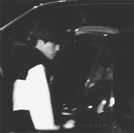 kaibility:  4 for sa. jongin’s new way of saying “i love you”. saranghae! 