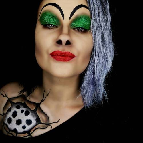 Cruella de VilMy single Look for our Twisted Disney Villains Collab!Not a masterpiece I guess&he