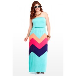 fashiontofigure:  Are you ready for the long weekend? The Chevron Maxi Dress - www.ftf.com 