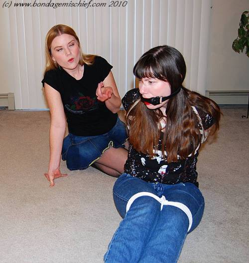 odelyslolvebondage:  Visit Bondage Mischief Vote for Bondage Mischief