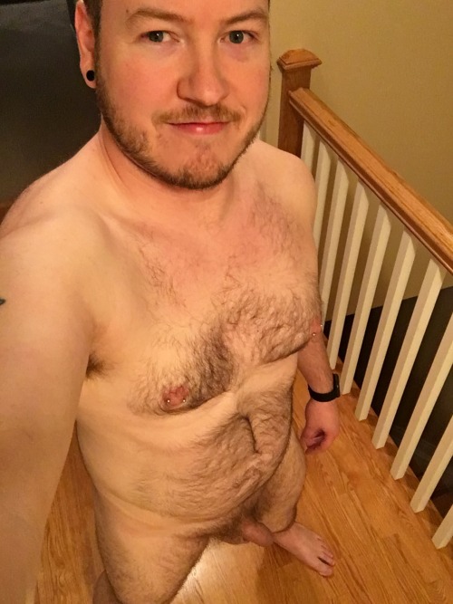 scruffyburner: My typical post-work attire.