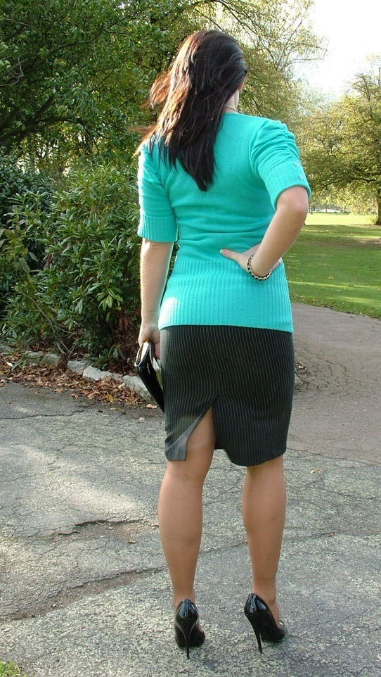 valeriemilf:  …..so, what you think…..