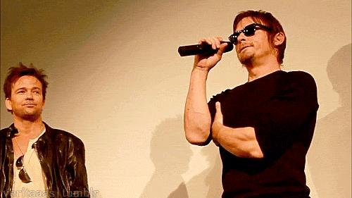 dingoespain:  It’s a Flandus sort of day. Watching the Saints. Beautiful art by