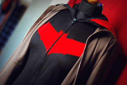 fuckyeahjasontodd: thelittlestbat: my hoodies - red hood i’ve had this idea for double front l
