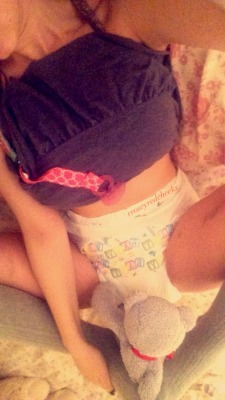rroseyredcheeks:  Double diapered 