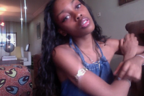 langsettte:  i found lipgloss from when i was like 13 so im wearing it. its probably toxic anyway LiiVEL4UGHL0v3 2k12  beauty