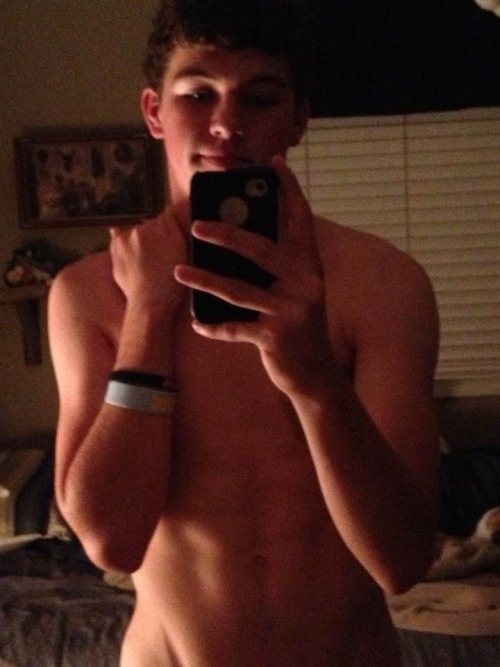 boisbonersncum:  From the archives of boisbonersncum4042