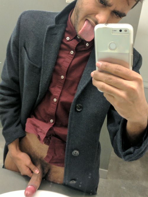 joshiiee69:Work hard, play harder   😈  😈  😈      