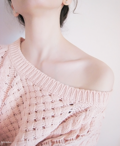 poison-marie-deactivated2019091:  pink knit | ♥ Happy Valentine’s day guys (/^▽^)/ 