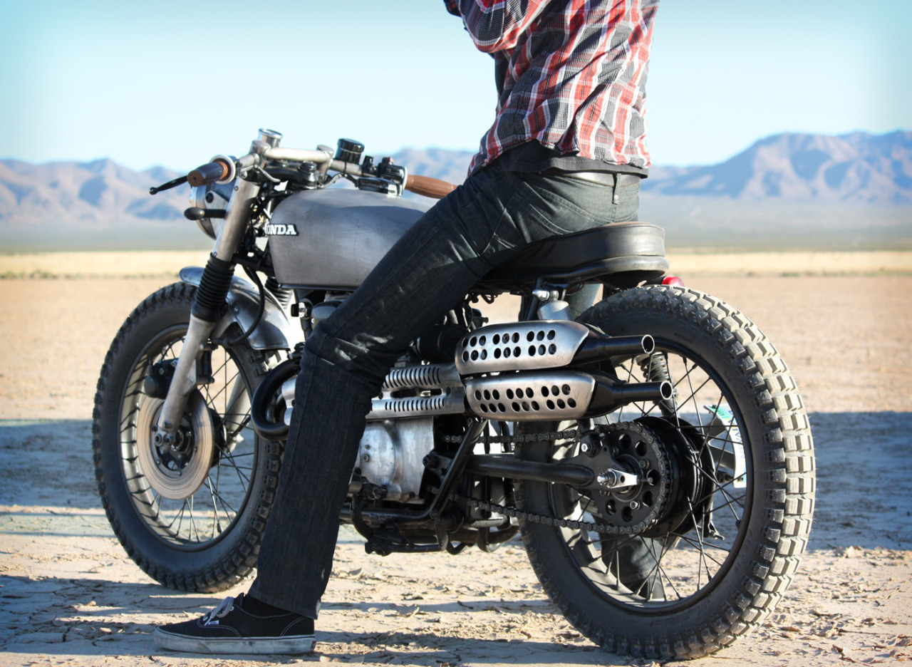 motoblogcl:  Aaron Miller’s CB350
