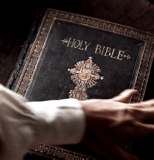 31 DAYS OF HALLOWEEN ↳ DAY #8: SLEEPY HOLLOW (1999) • Dir. Tim Burton 