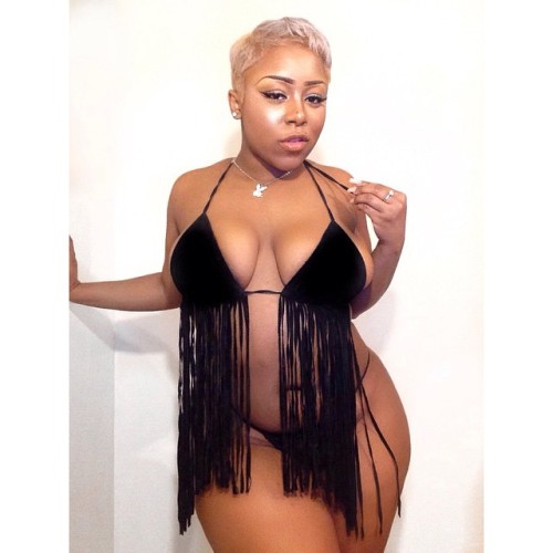 tattedtitan:  Sexy