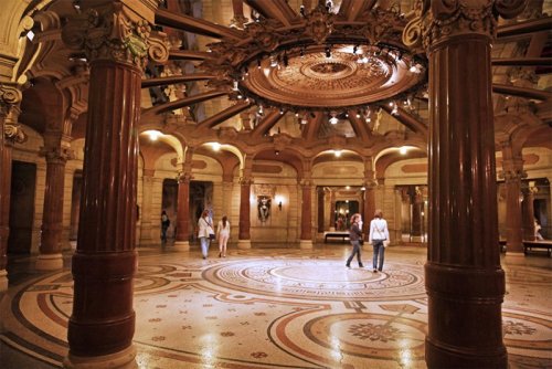 castlesandmedievals: The Palais Garnier (pronounced: [palɛ ɡaʁnje] French (help·info)) is a 1,979-