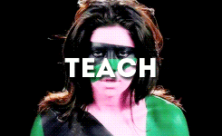 crhistinaaguilera-deactivated20:  Can you turn my p o w e r off? Well, let the drum