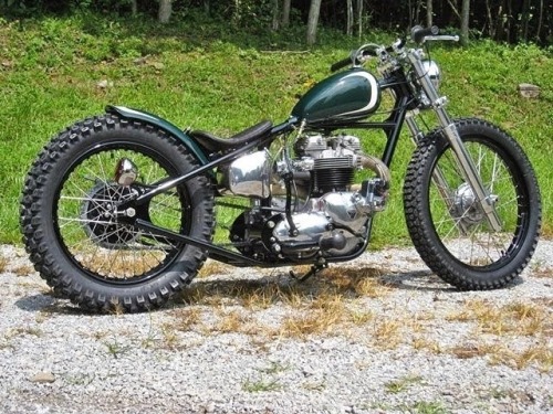 klassikkustoms:  #triumph #Chopper #bobber #bratstyle #britchop #JapStyle #atombombcustoms https://www.instagram.com/p/CRs61SVpmPP/?utm_medium=tumblr