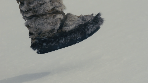 freakin-deakin:Snowpiercer (2013)Dir. Bong Joon HoCinematography: Hong Kyung-pyo