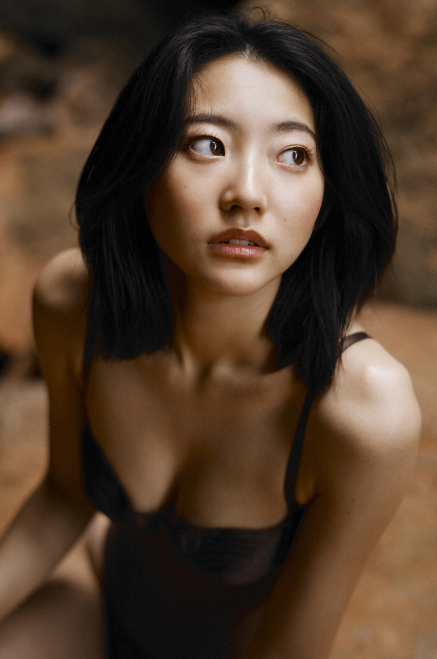 gravure-glamour:  Rena Takeda