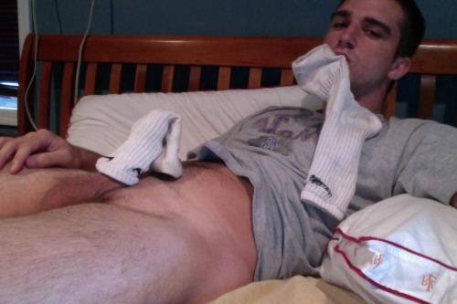 sneax sox and the hairy men