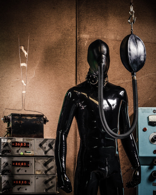 boundrubberboi.tumblr.com/post/151573102819/