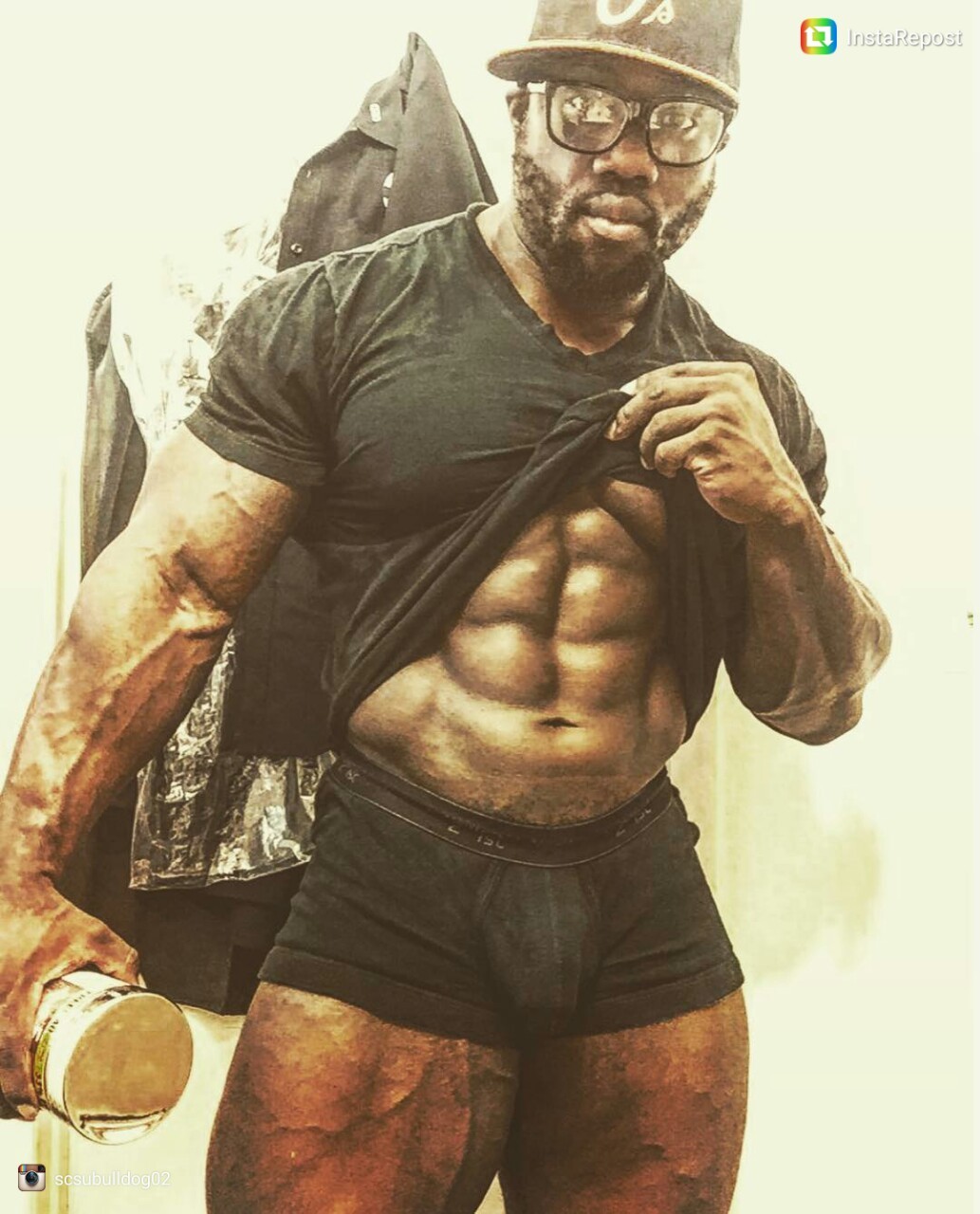 seeker310:  Hot!! Kings!! Powerful handsome Sexy!!i wanna serve &amp; sacrifice