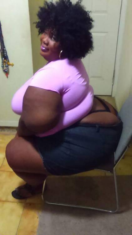 blackbbwonly:  Love Butler  This is not the same picture that you had on Facebook be careful who you meet on the internet