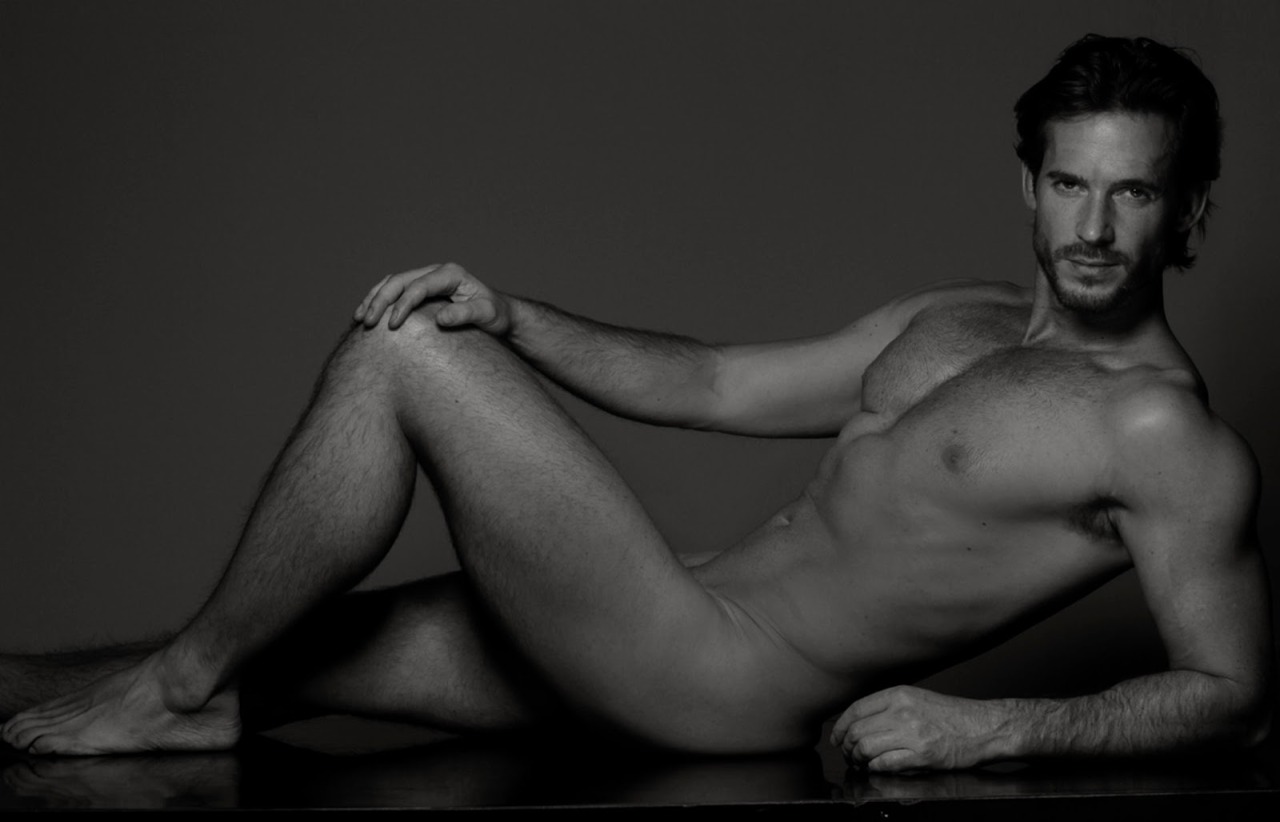 Peter Argue by Bell Soto