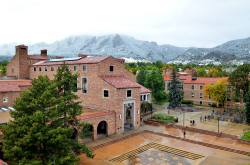 flintandpyrite:  University of Colorado First snow—October 2013 [x]  Ayoo I was there