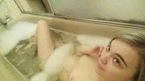 naughtylittlekitten93:One of the few good things about staying with the family. I get to have a bath