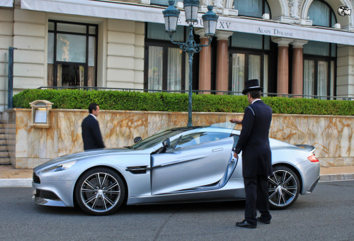 fullthrottleauto: Aston Martin Vanquish 2013 (by Gemaskerde Muchacho)