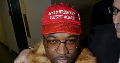 56blogsstillcrazy:They bout to give Troy Ave 103 years.. A 100 of them for the hat alone                                                                 