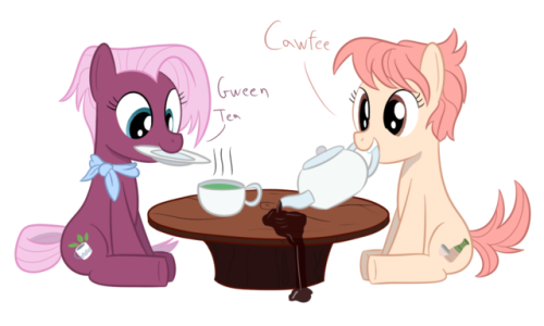 mightyshockwaves-vault:  Request from the General. Really nice episode even if it was sped up enough to shave 3 whole  minutes holy fuck. It felt very classic in style, like an episode of  Loony Tunes. Nice gags, neat characterization Discord is neurotic