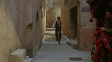 perfectframes:NAKED LUNCH / 1991 / DAVID CRONENBERG