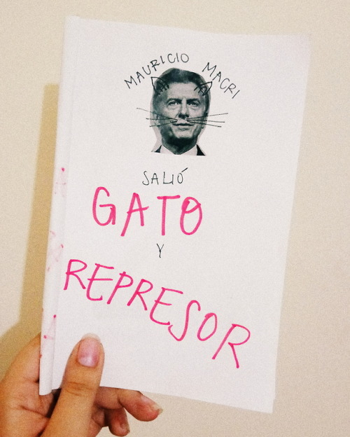 la-amarillista:  Hice mi propio Burn Book con líderes mundiales para celebrar que hoy es 3 de