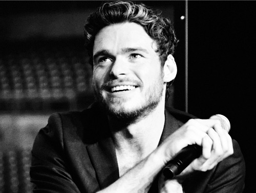 If they ever made a movie about the founders of Hogwarts, I choose Richard Madden as Gryffindor.