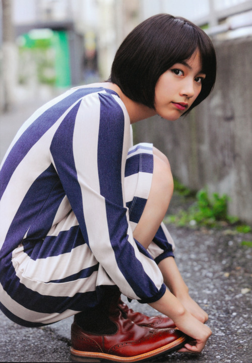 ringozatoh:  能年玲奈  Screen+me 2012.12
