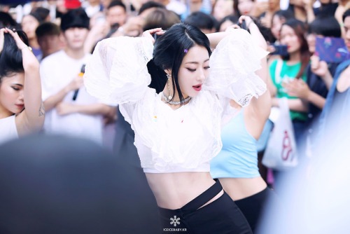 GYEONG REE18.07.07 | Blue Moon Busking Event&copy; ICEICEBABY // do not edit