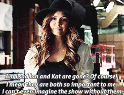 niansomerhalder:  The Vampire Diaries Exclusive: Bonnie and Damon’s Comic-Con Plea