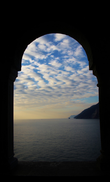 de-preciated:  Portovenere - Itay (by Joey KY Li) 