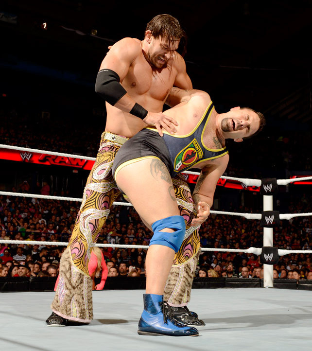 rawsmackdownnxtdivas:  Raw Flashback - Fandango (with Summer Rae) vs Santino Marella