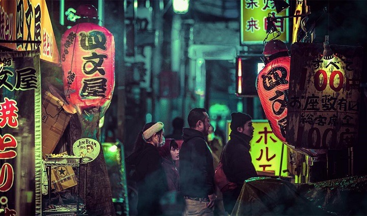 culturenlifestyle:   Tokyo’s Captivating Neon Wonderland Captures The Eye Of Photographer