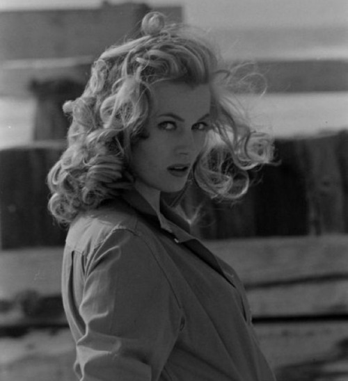 anita ekberg